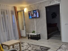 Piata Romana, proprietar inchiriez apartament cu 2 camere